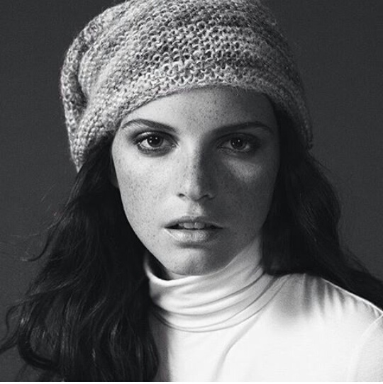 آموزش نقاشی سیاه قلم